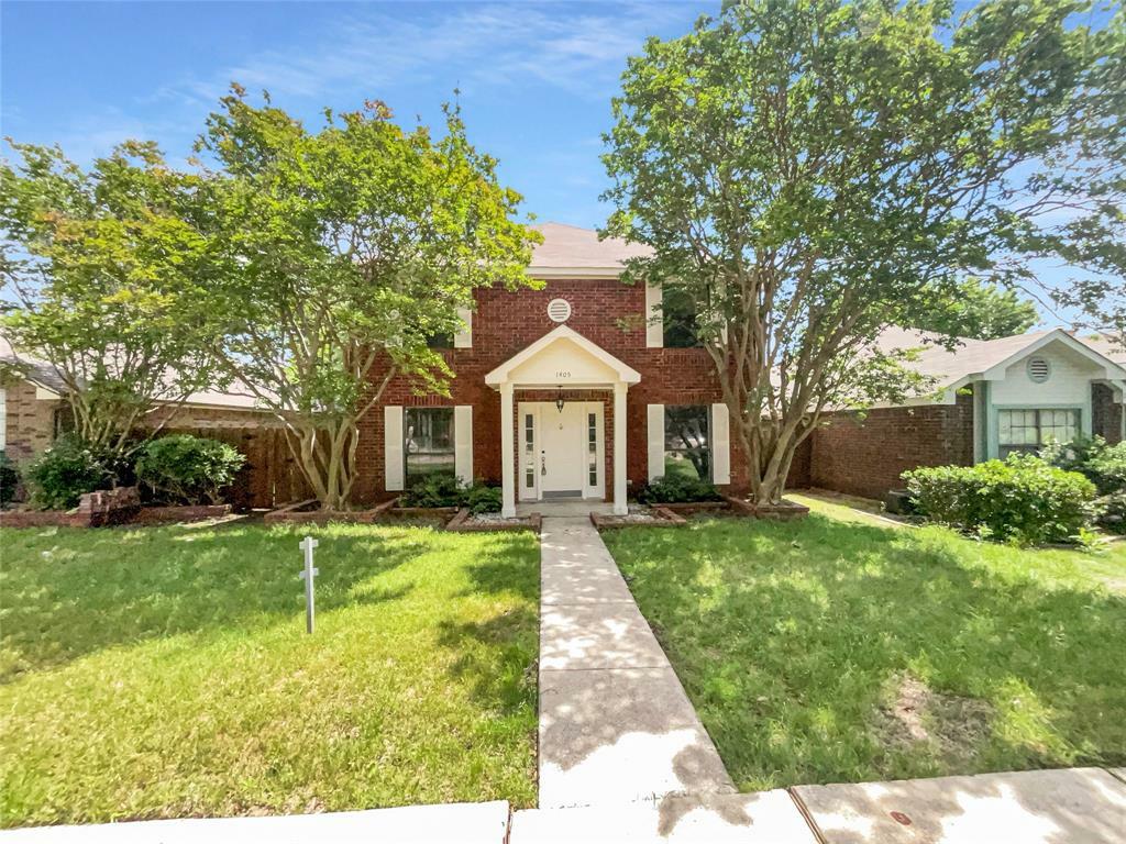 Property Photo:  1405 Spring Street  TX 75002 