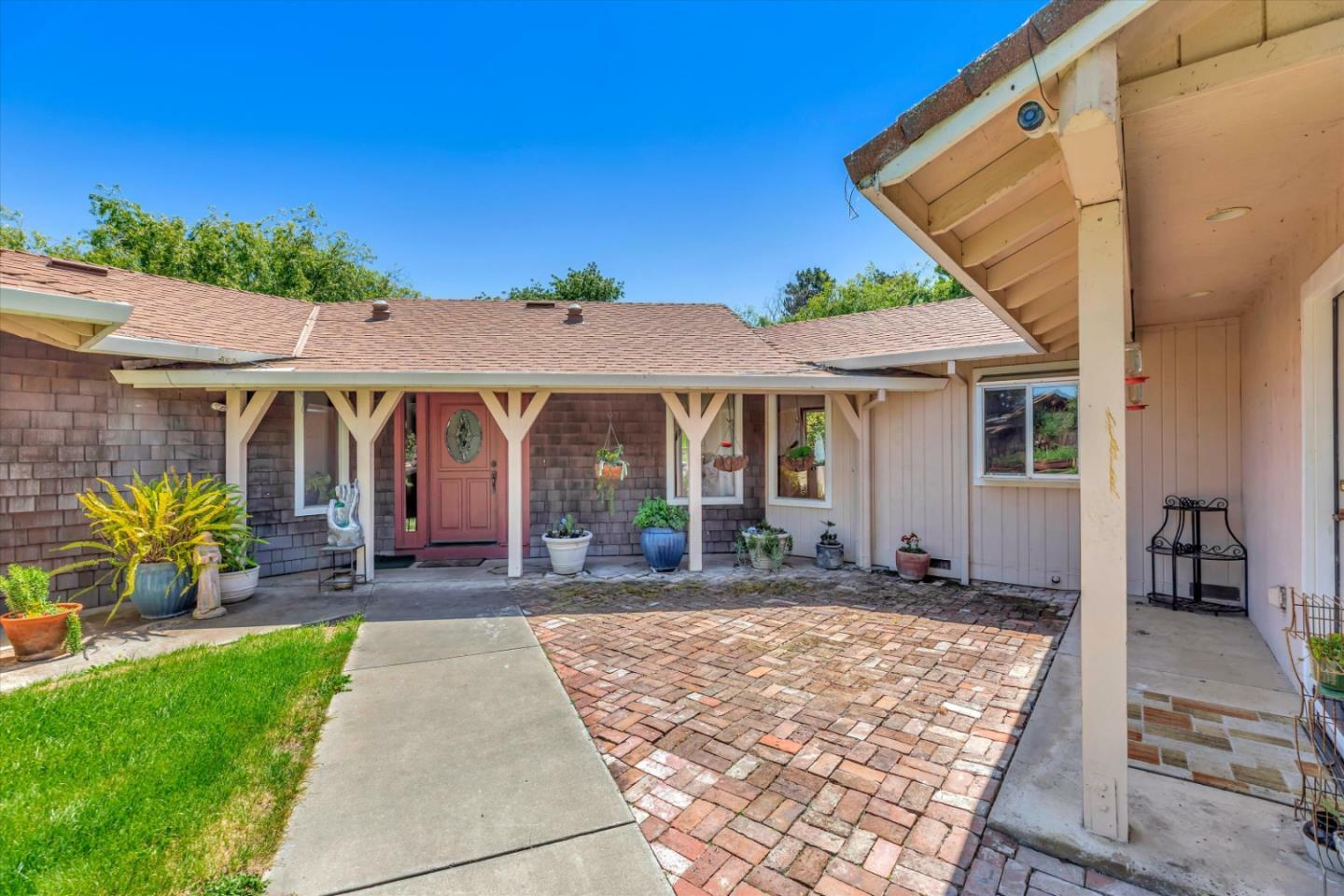 Property Photo:  270 Hidden Valley Road  CA 95023 