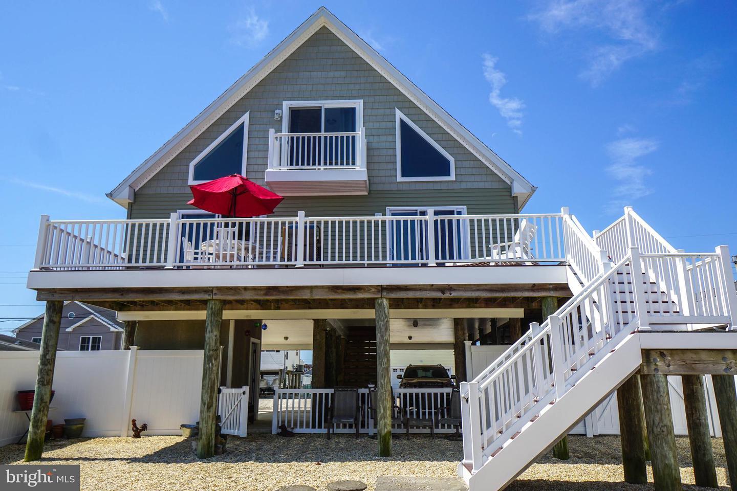 Property Photo: 22 W Potomac Drive NJ 08087