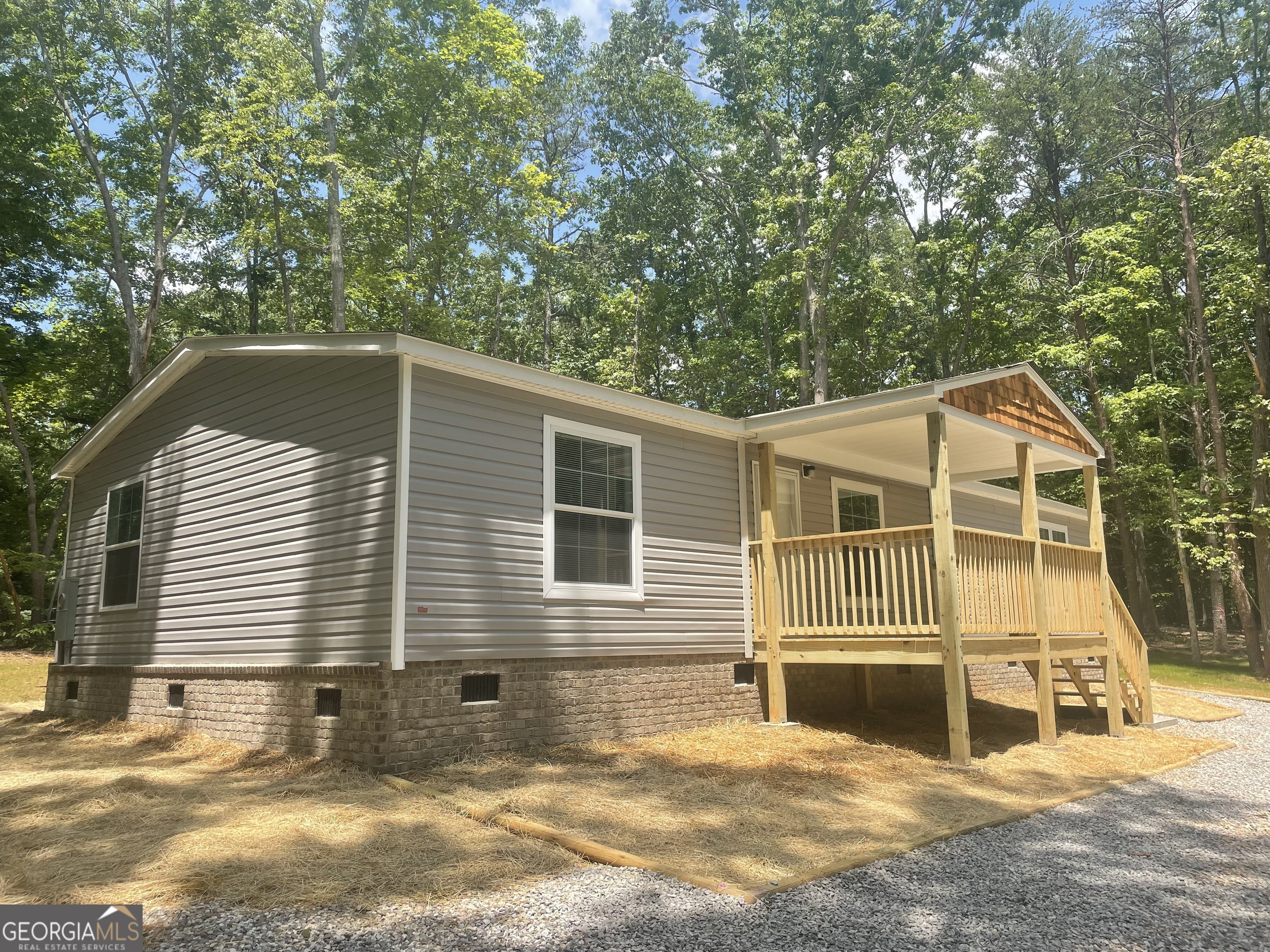 Property Photo:  317 Morningside Dr  GA 30528 