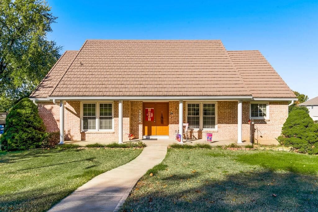 Property Photo:  6914 Widmer Road  KS 66216 