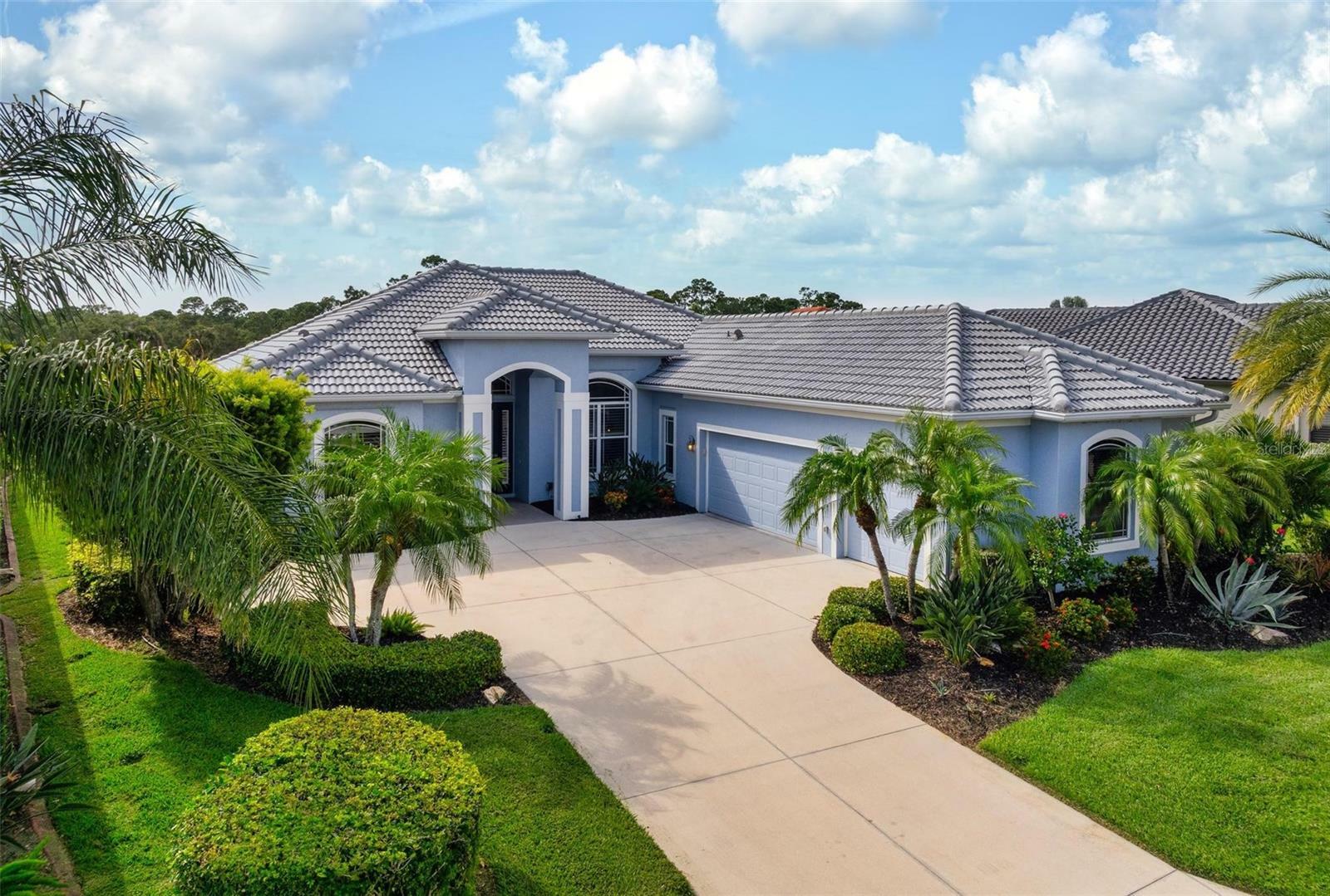 Property Photo:  1172 Tuscany Boulevard  FL 34292 