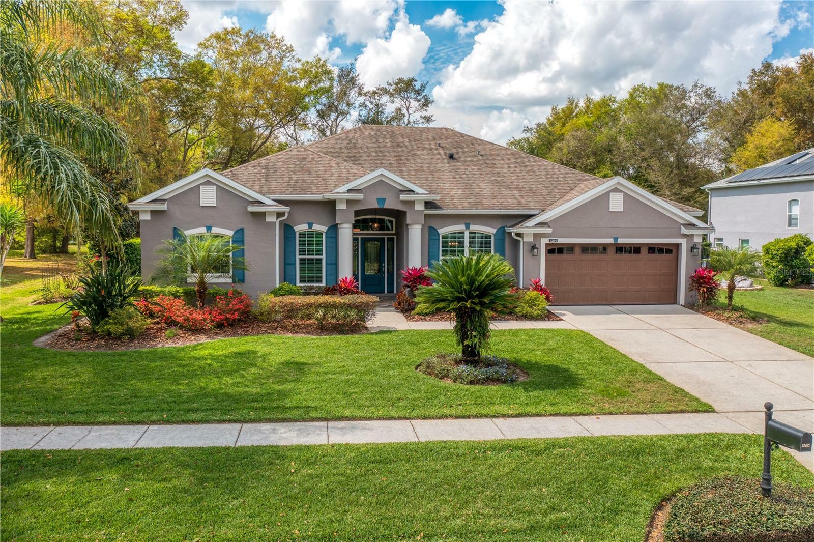 Property Photo: 4204 Caledonia Avenue FL 32712