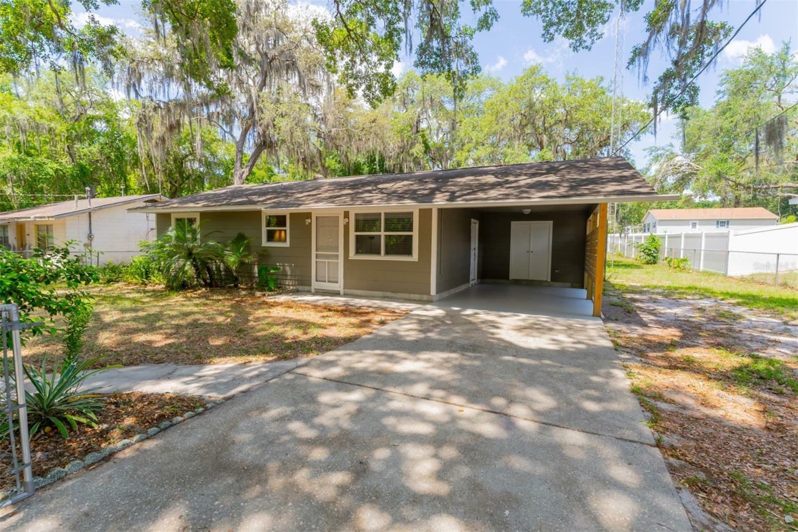 Property Photo:  14826 SE 106th Avenue  FL 34491 