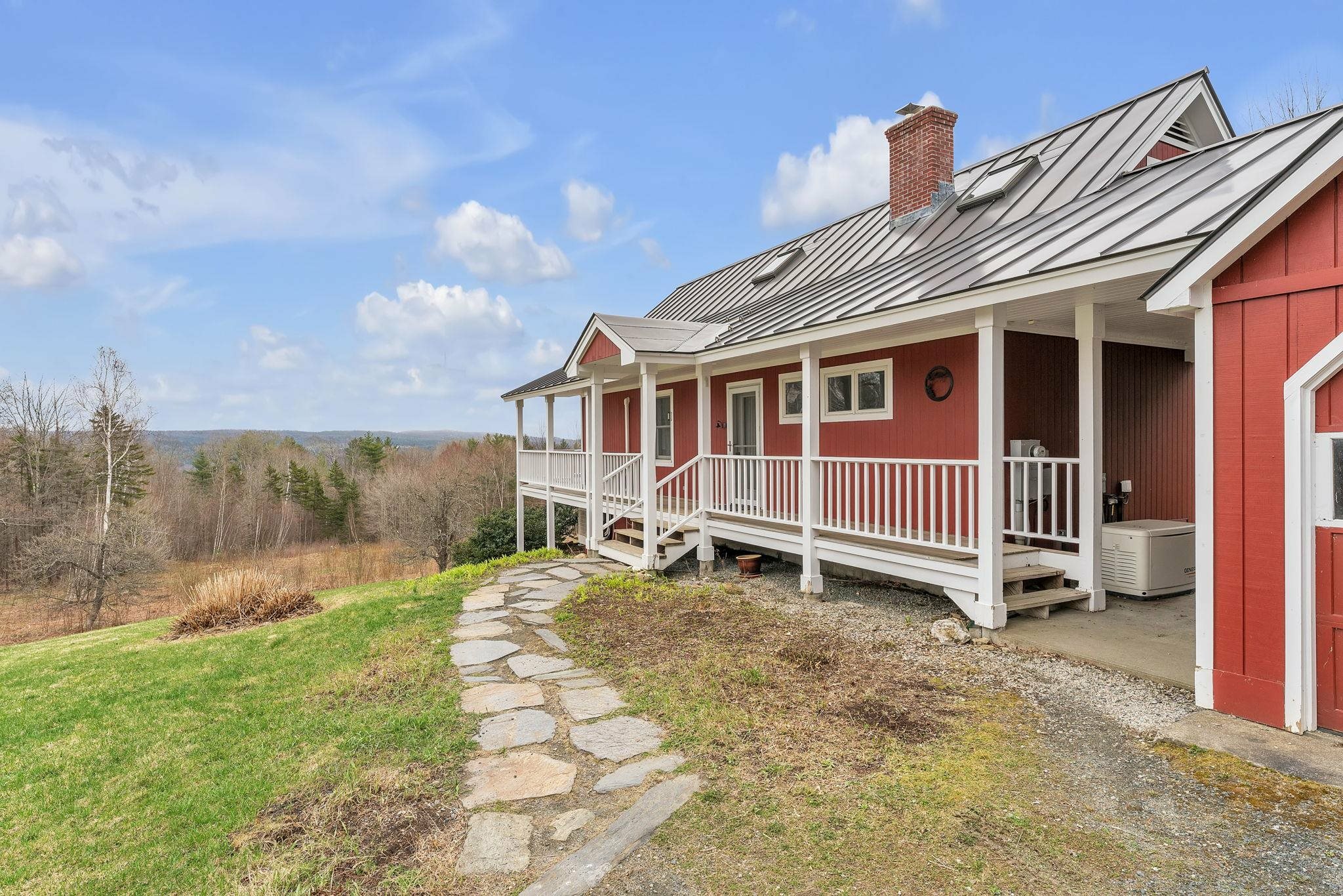 Property Photo: 2124 Mount Hunger Road VT 05031