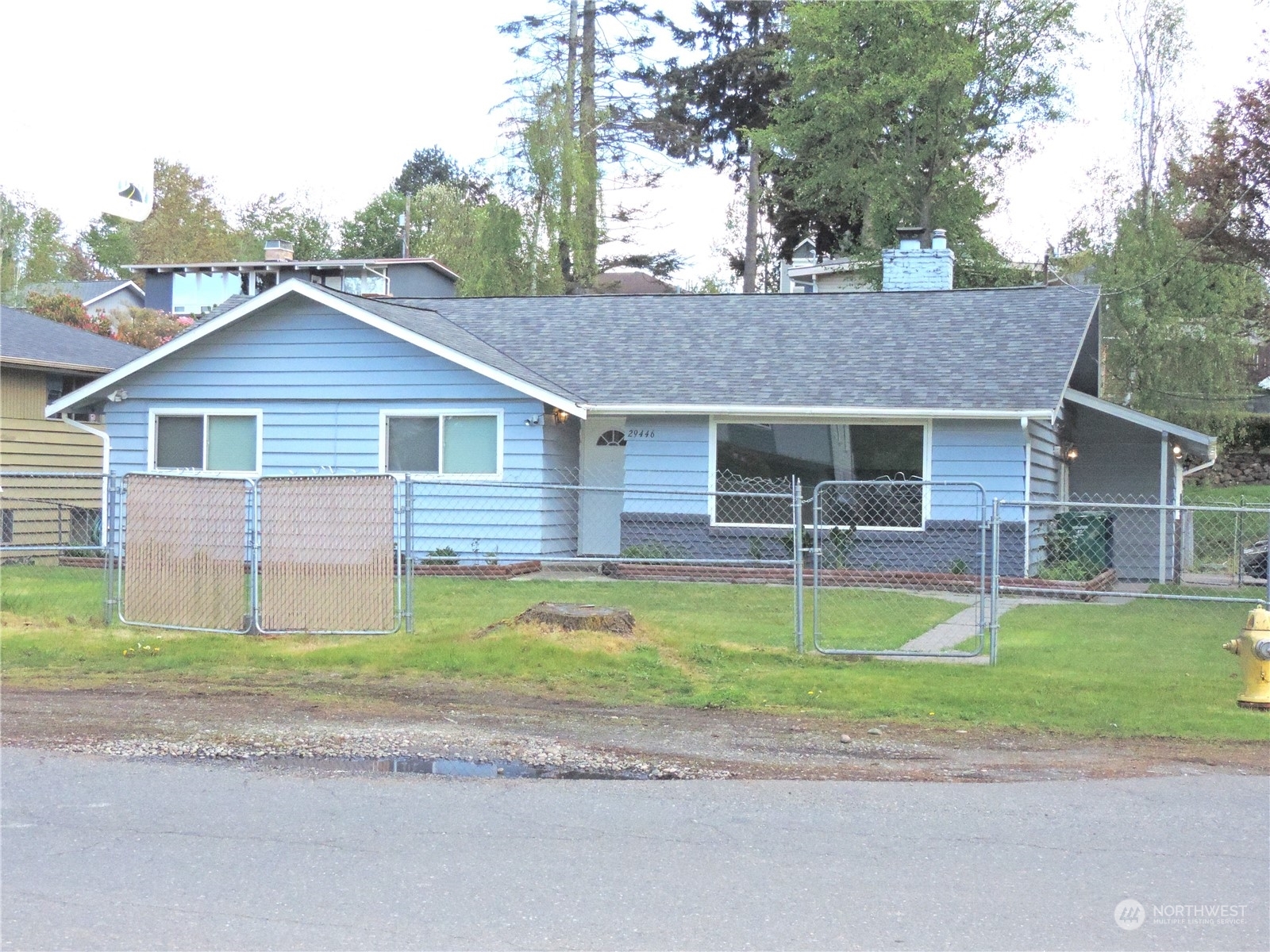 Property Photo: 29446 18th Avenue S WA 98003
