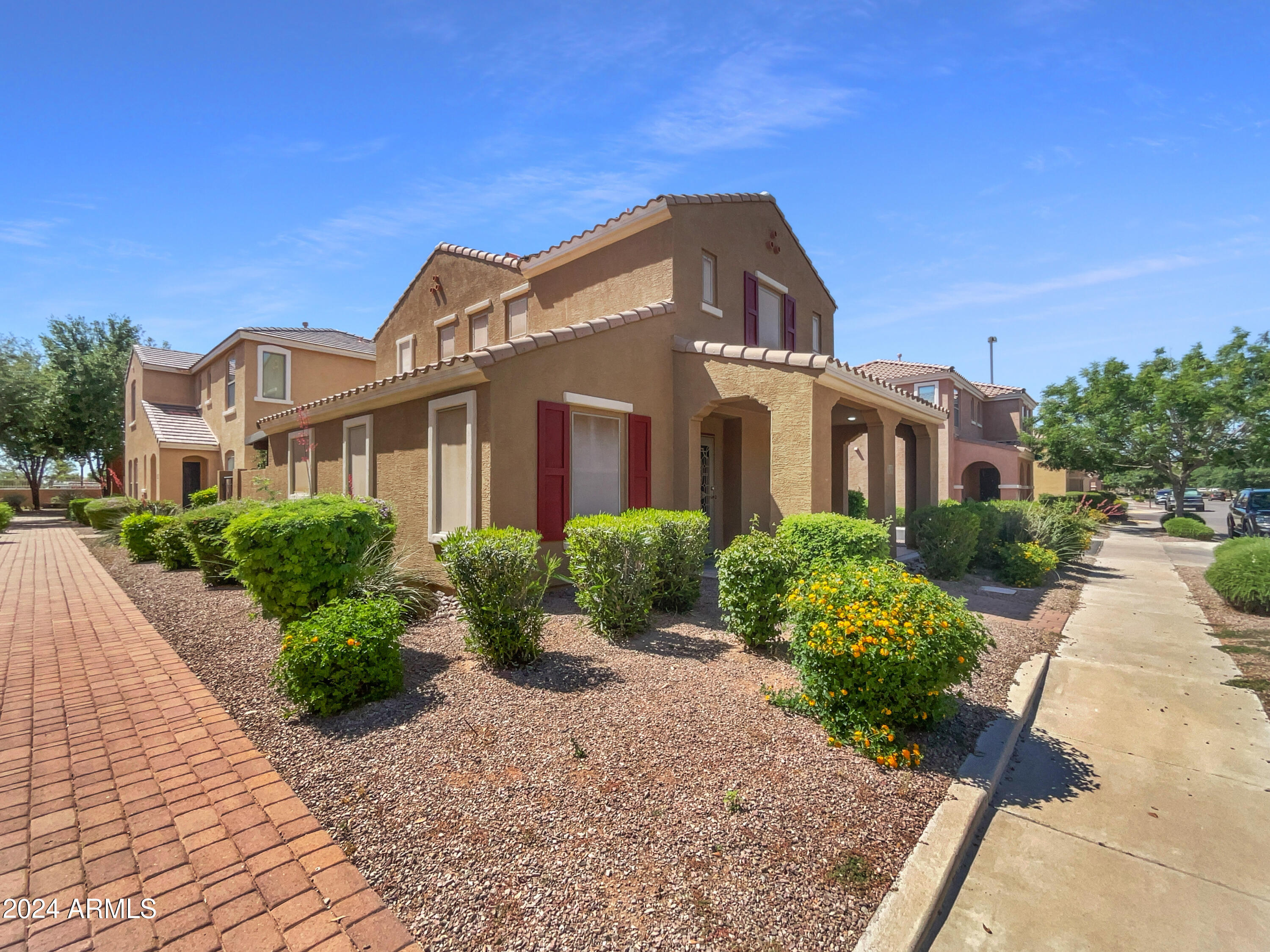 Property Photo: 2100 S Seton Avenue AZ 85295