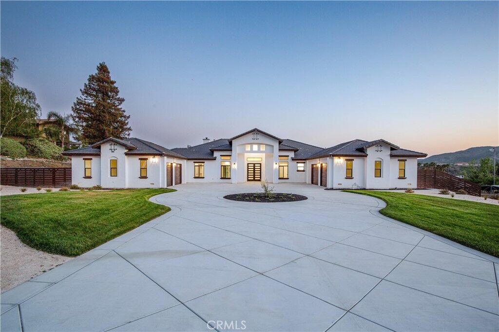 Property Photo: 34999 Goldstone Street CA 92399