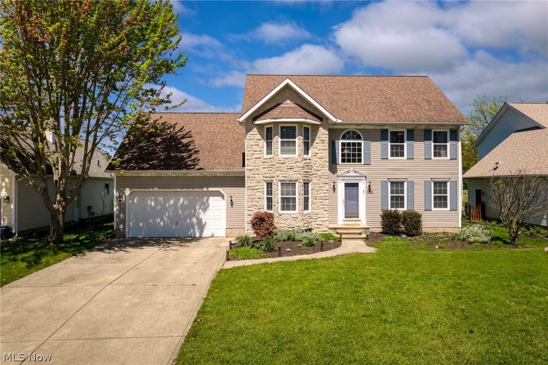 Property Photo:  38615 N Bay Drive  OH 44094 