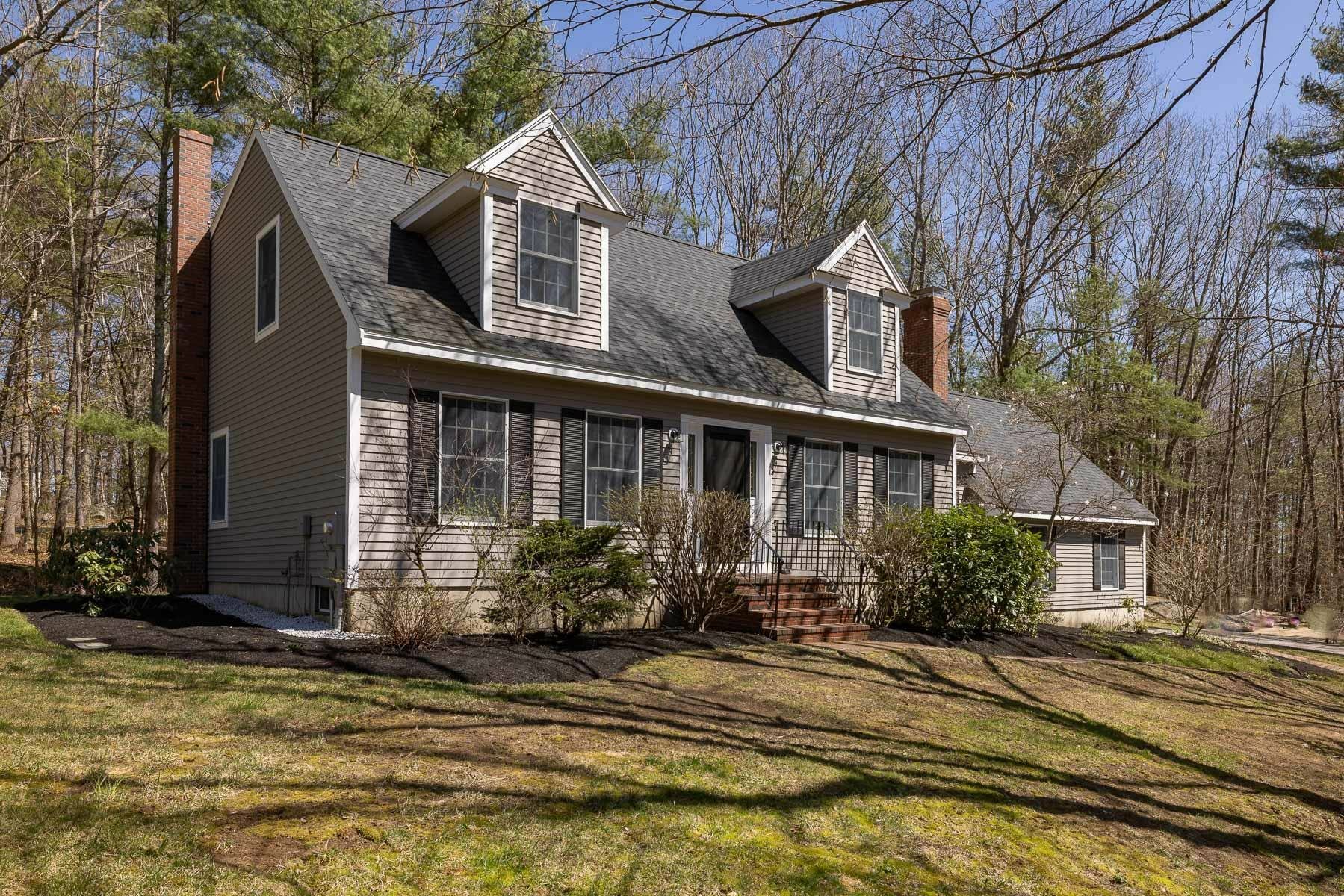 Property Photo:  12 Shearwater Street  NH 03824 