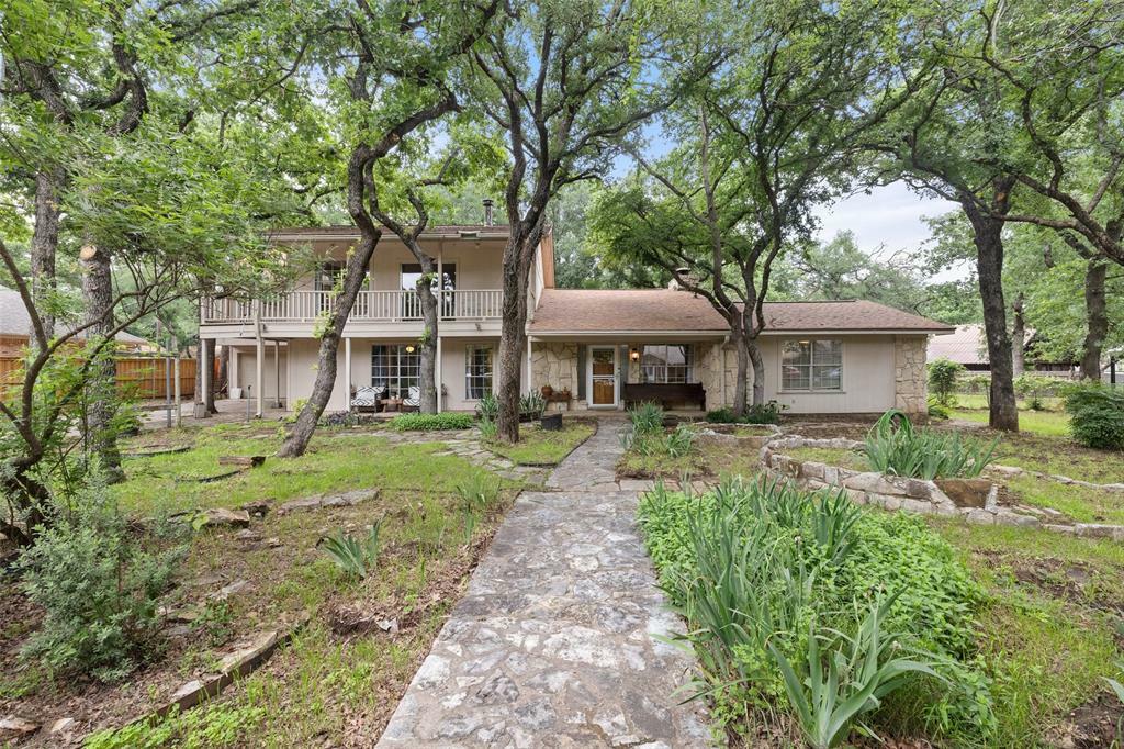 Property Photo:  6308 Navaho Trail  TX 76049 