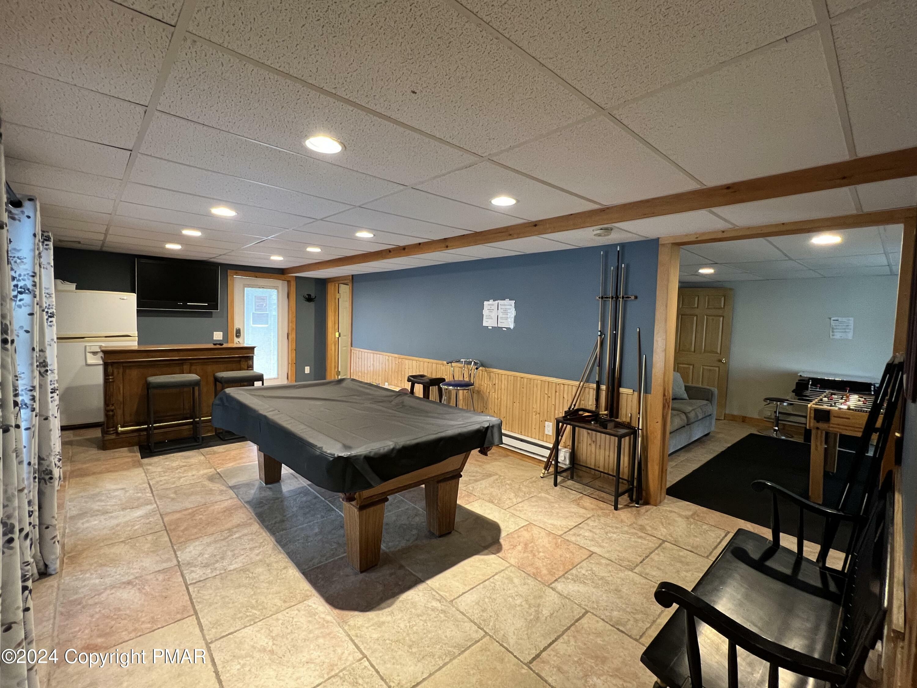 Property Photo:  82 Tennyson Circle  PA 18210 