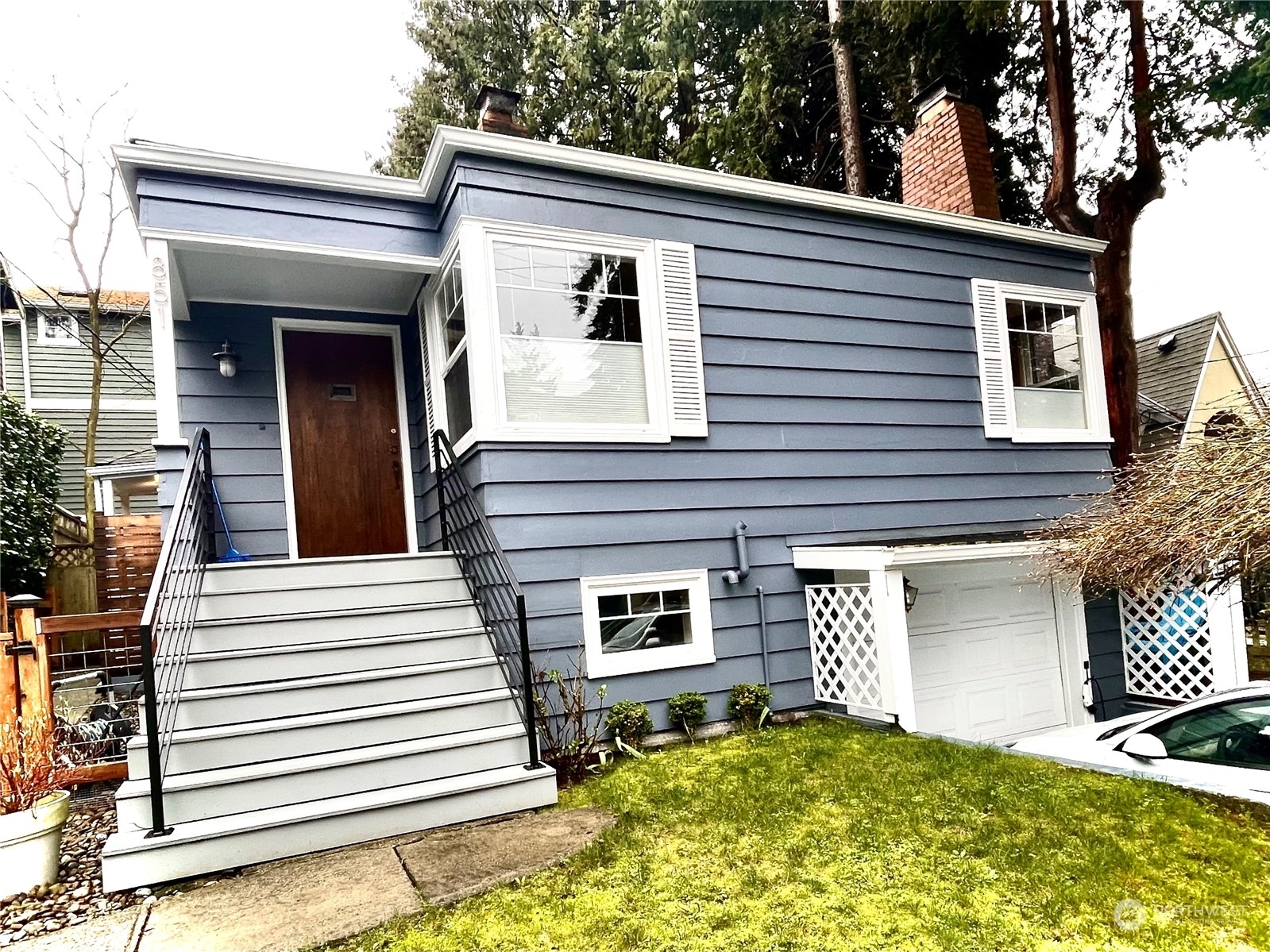 Property Photo:  851 NE 97th Street  WA 98115 