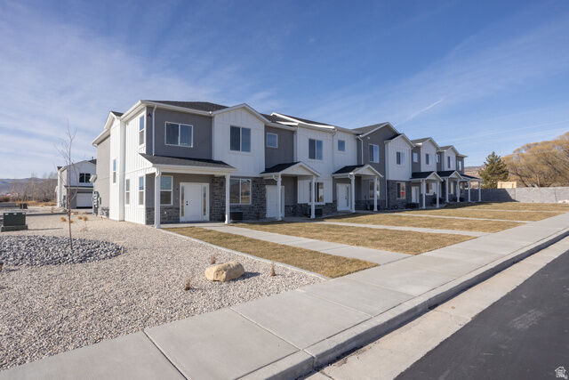 Property Photo:  1198 S Village Ln A3  UT 84701 