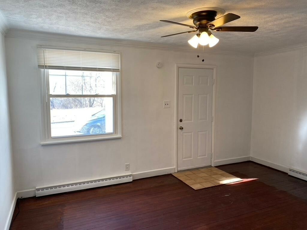 Property Photo:  932 Vankirk St  PA 15025 