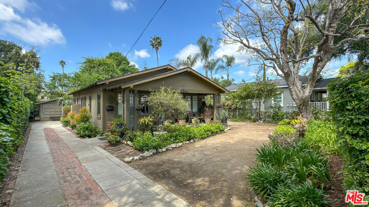 825   Sunset Ave  Pasadena CA 91103 photo