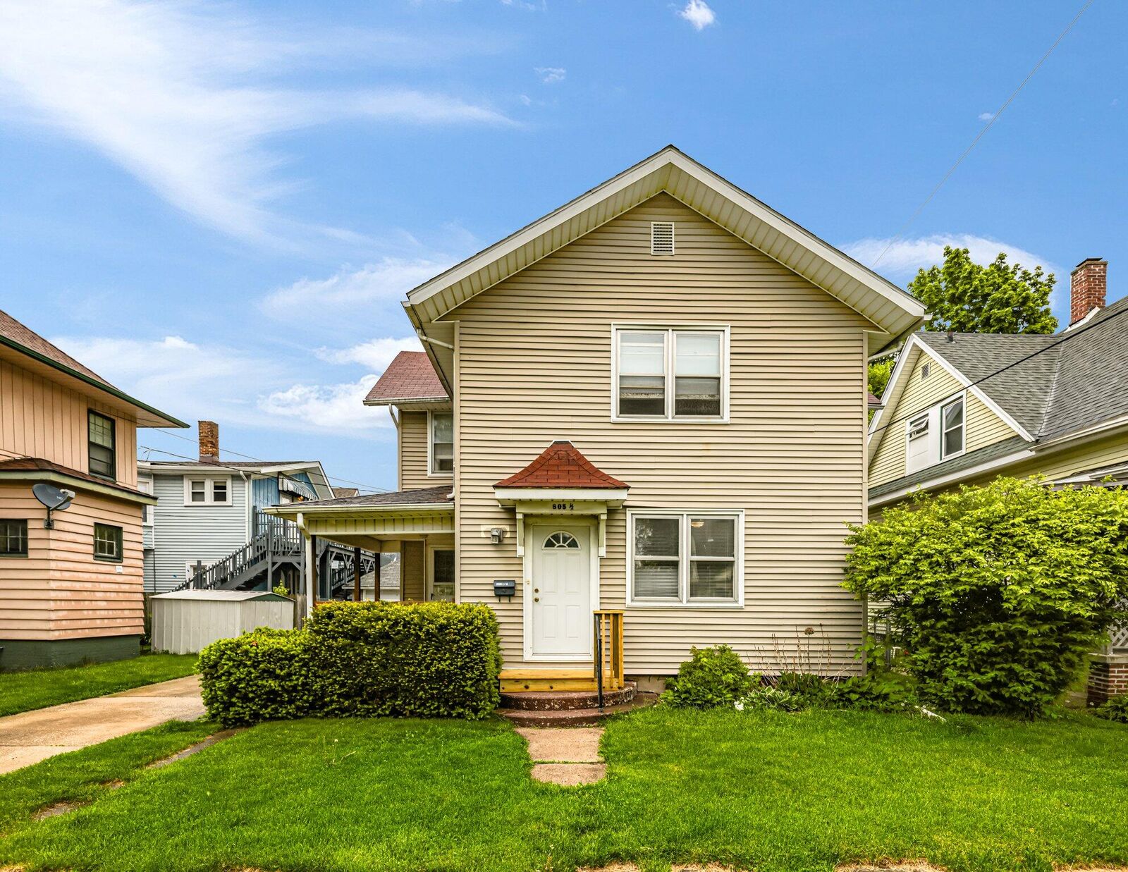 Property Photo: 805 Adams Street IN 46350