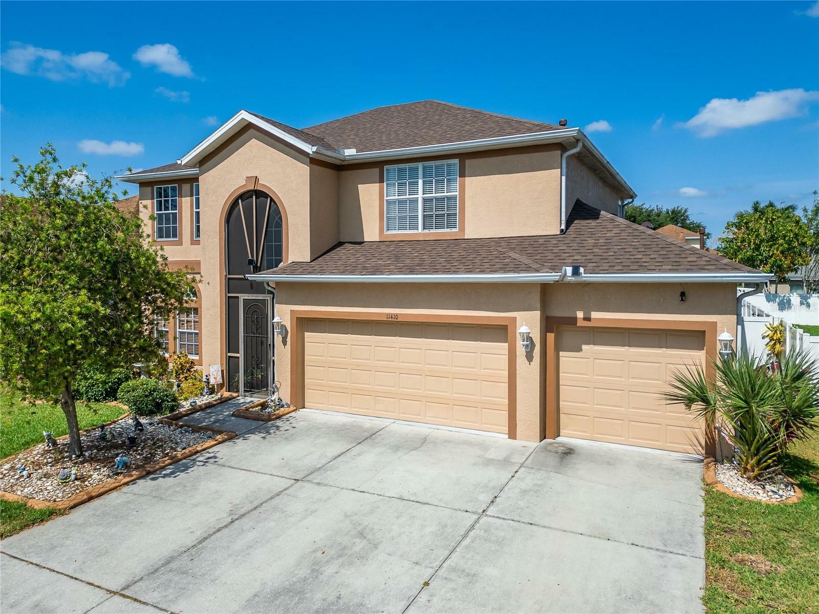 Property Photo:  11410 Newgate Crest Drive  FL 33579 