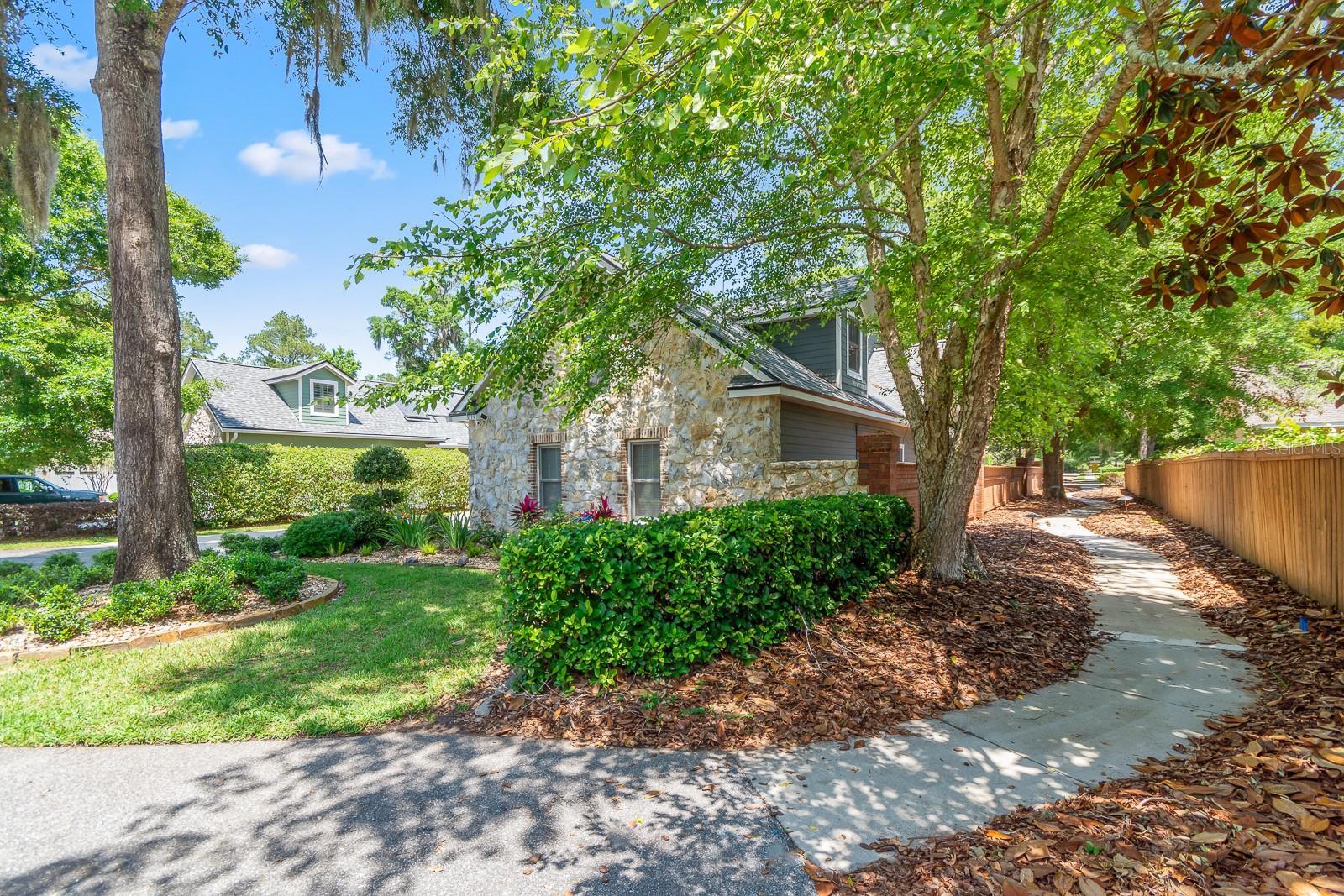 Property Photo: 5219 NW 57th Terrace FL 32653