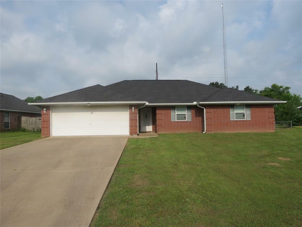 Property Photo:  303 County Road 2466  TX 75773 