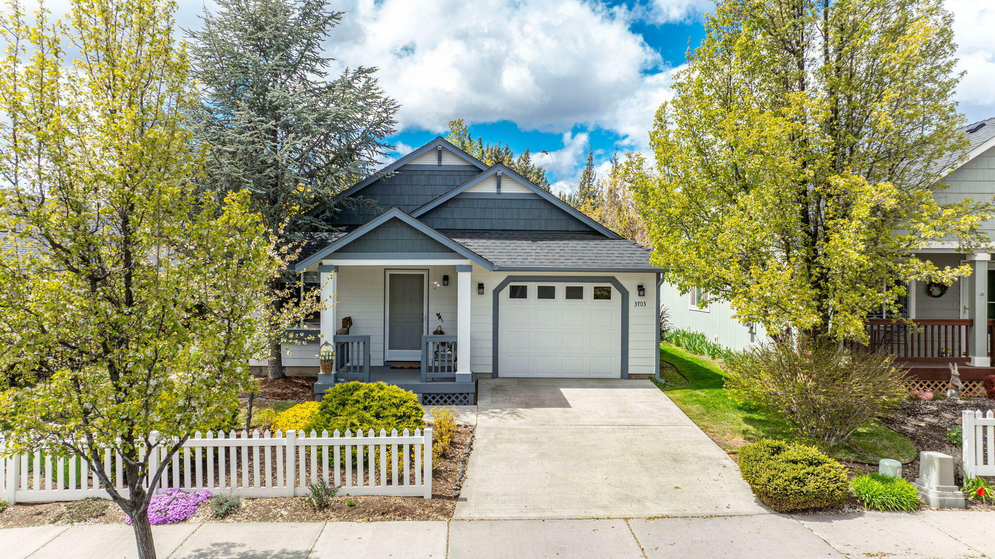 Property Photo:  3703 SW 30th Street  OR 97756 