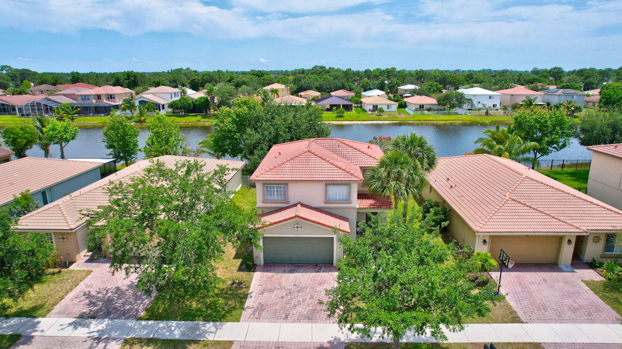 Property Photo:  2153 SW Newport Isles Boulevard  FL 34953 