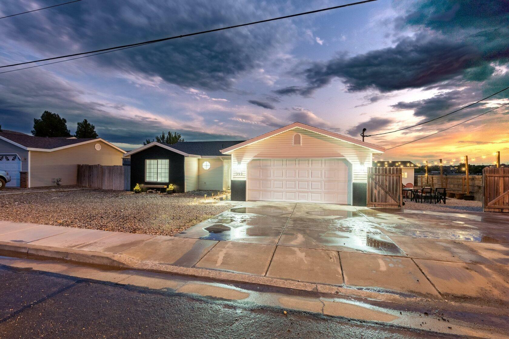 395 W 200 N  La Verkin UT 84745 photo