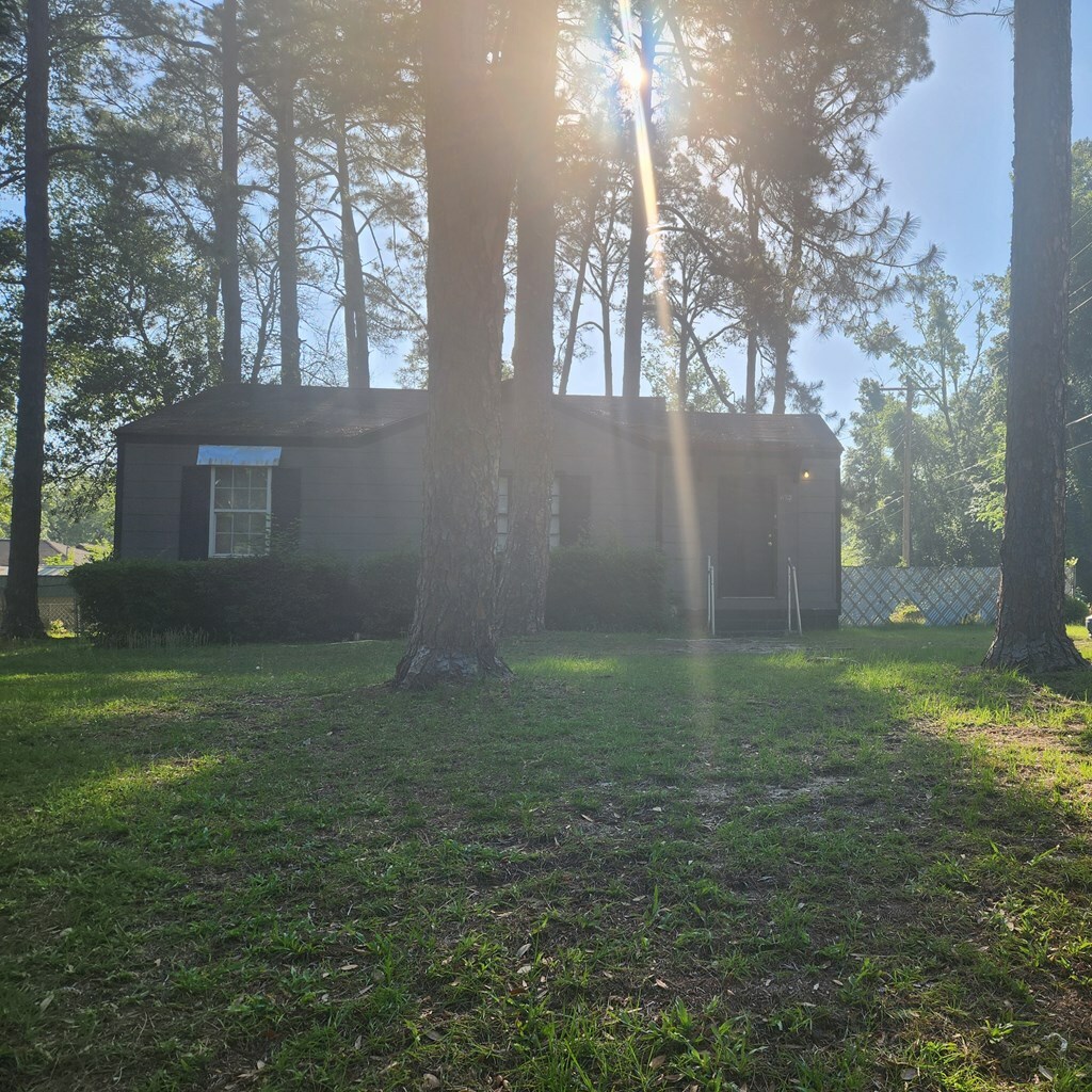 Property Photo:  504 S Harding Street  GA 31701 