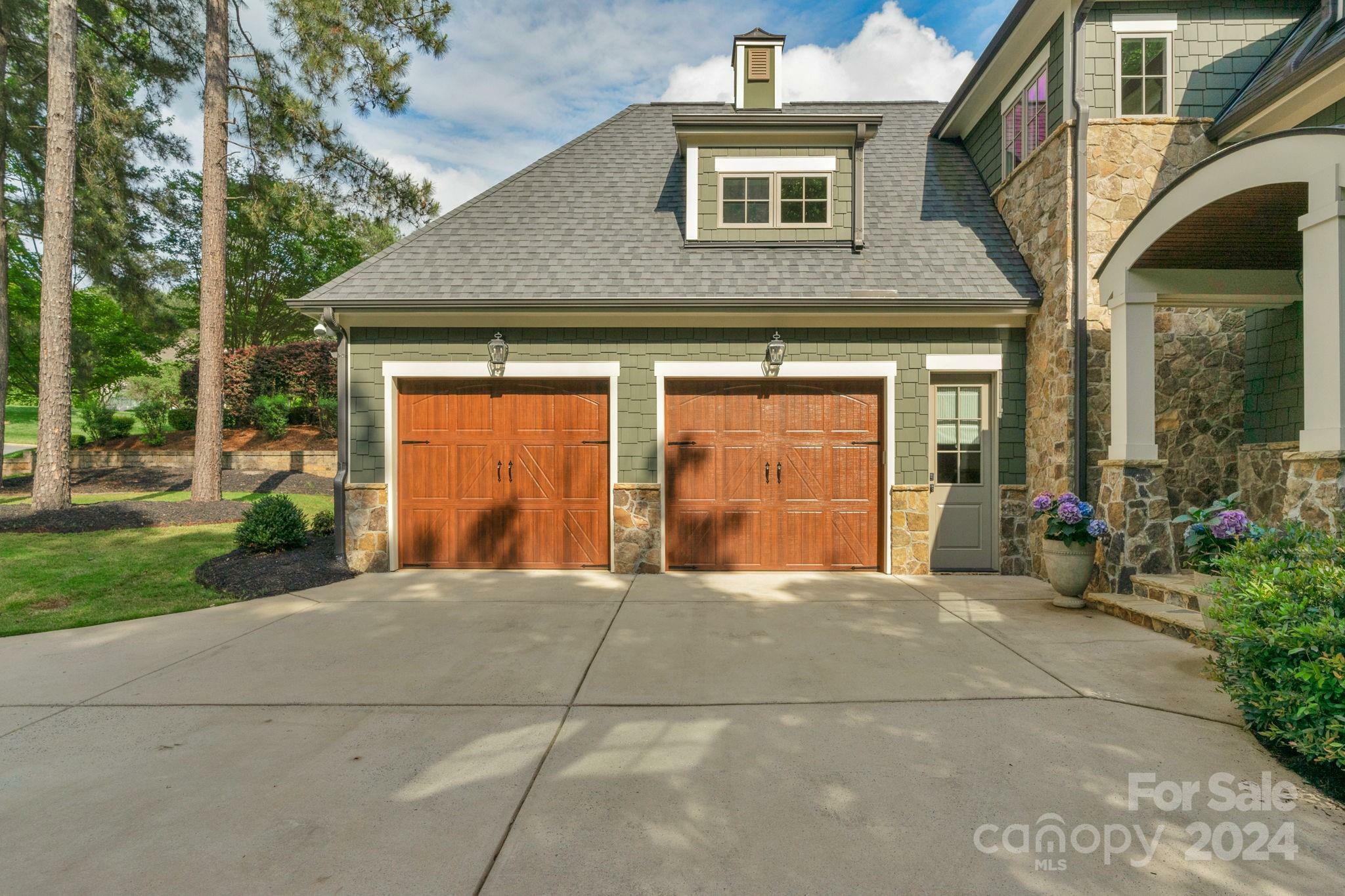 Property Photo:  3303 Lake Pointe Drive  NC 28012 