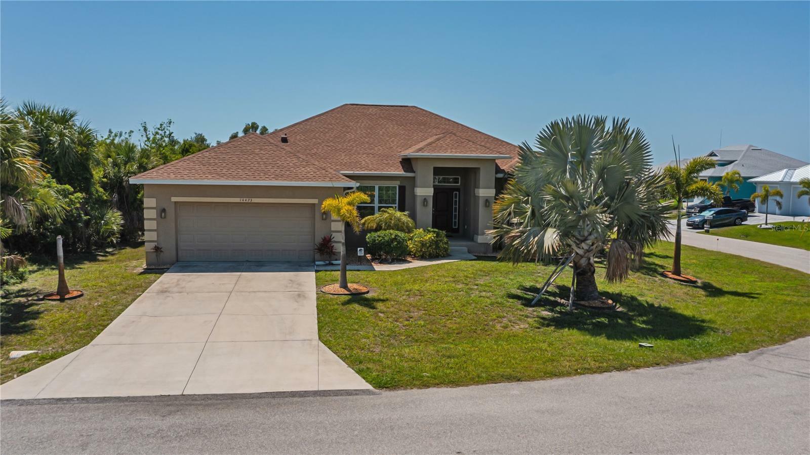 Property Photo:  14473 Fort Myers Avenue  FL 33981 