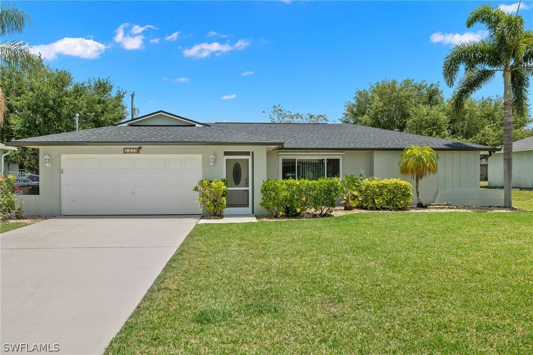 Property Photo:  1329 SW 2nd Place  FL 33991 