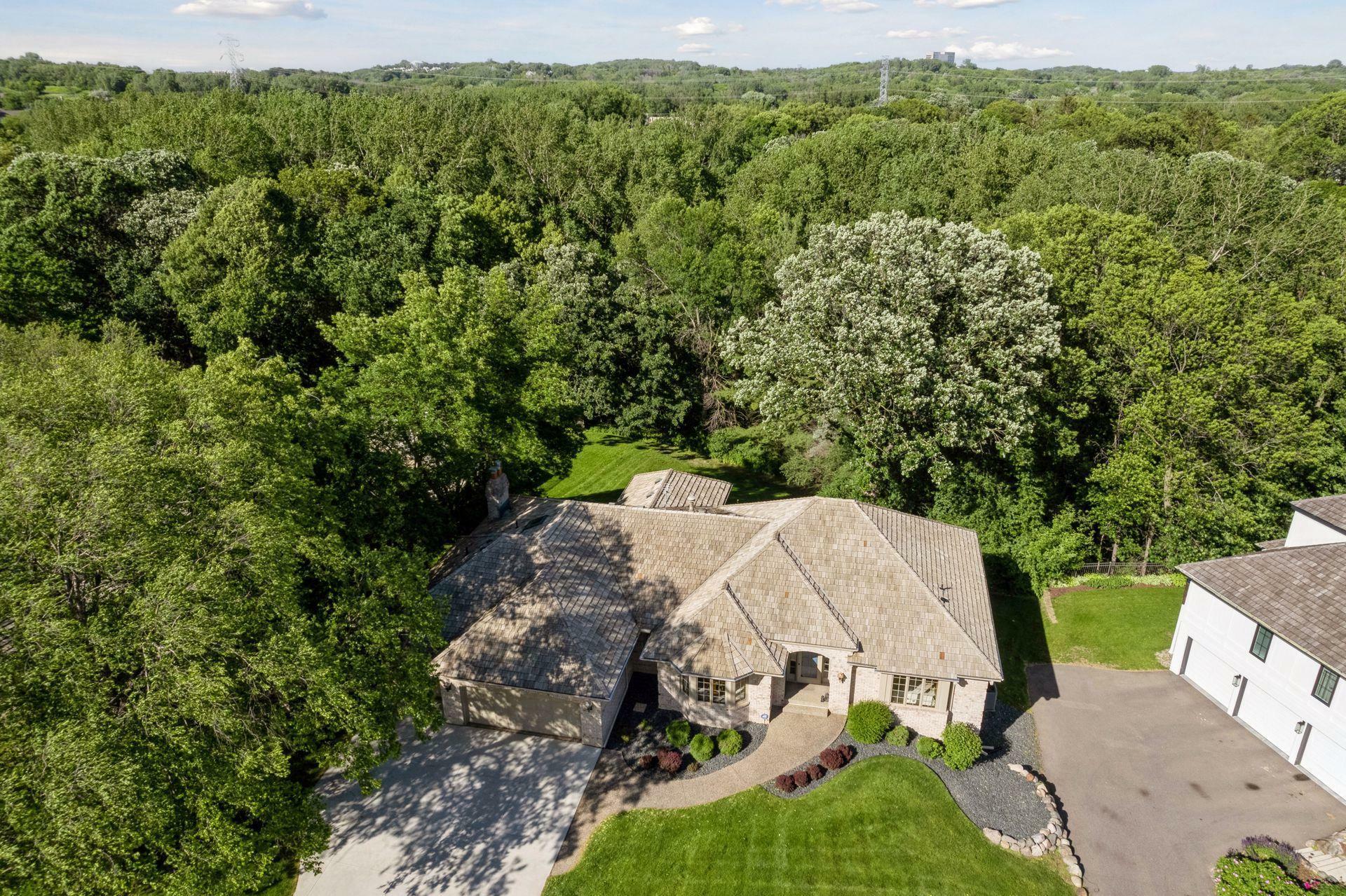 Property Photo:  6945 Edgebrook Place  MN 55346 