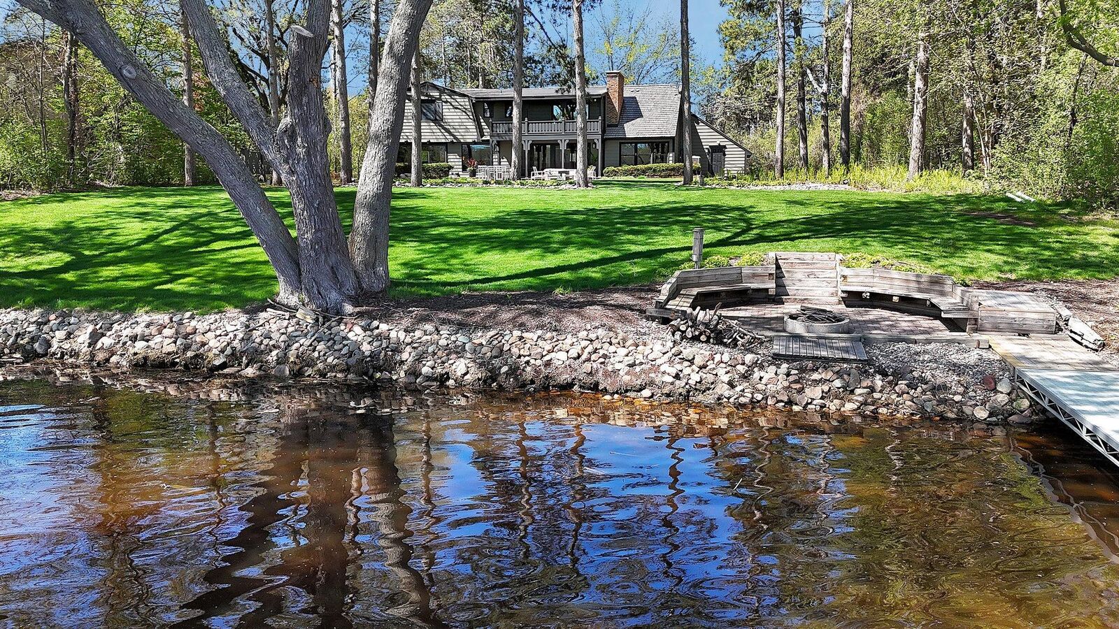 Property Photo: 2944 Winnebago Road MN 56377
