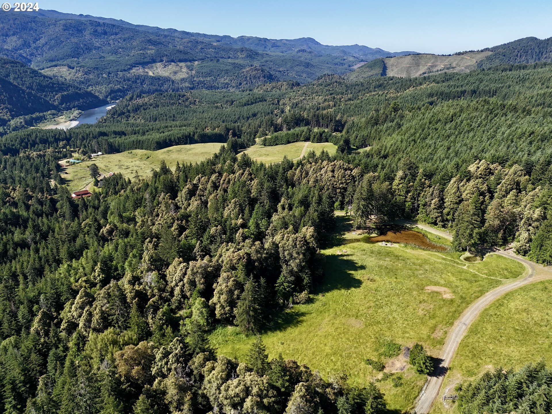 32940 Miller Ranch Rd  Gold Beach OR 97444 photo