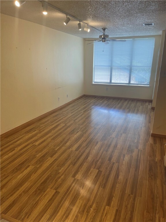 Property Photo:  2409 Leon Street 206  TX 78705 