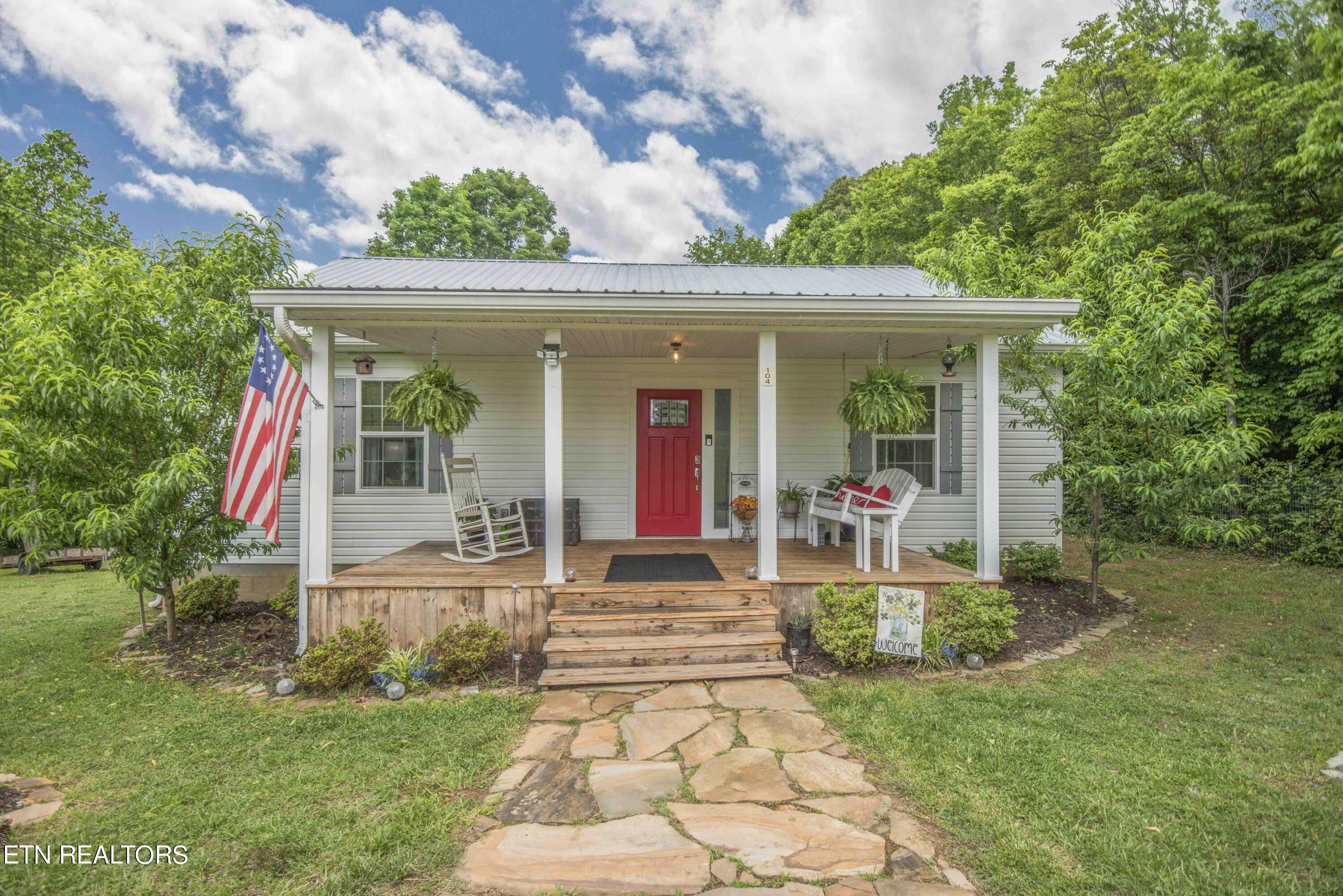 Property Photo:  104 Black Oak Ridge Rd  TN 37865 