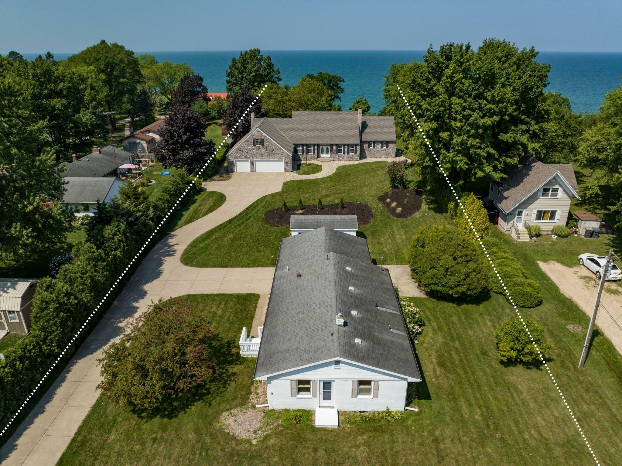 3300 3292 S Lakeshore Drive  St. Joseph MI 49085 photo