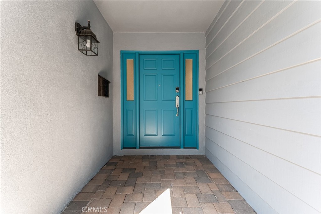 Property Photo: 4539 Don Pio Drive CA 91364