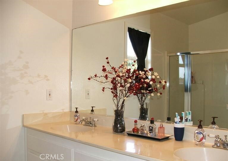 Property Photo:  204 York Lane  CA 93455 