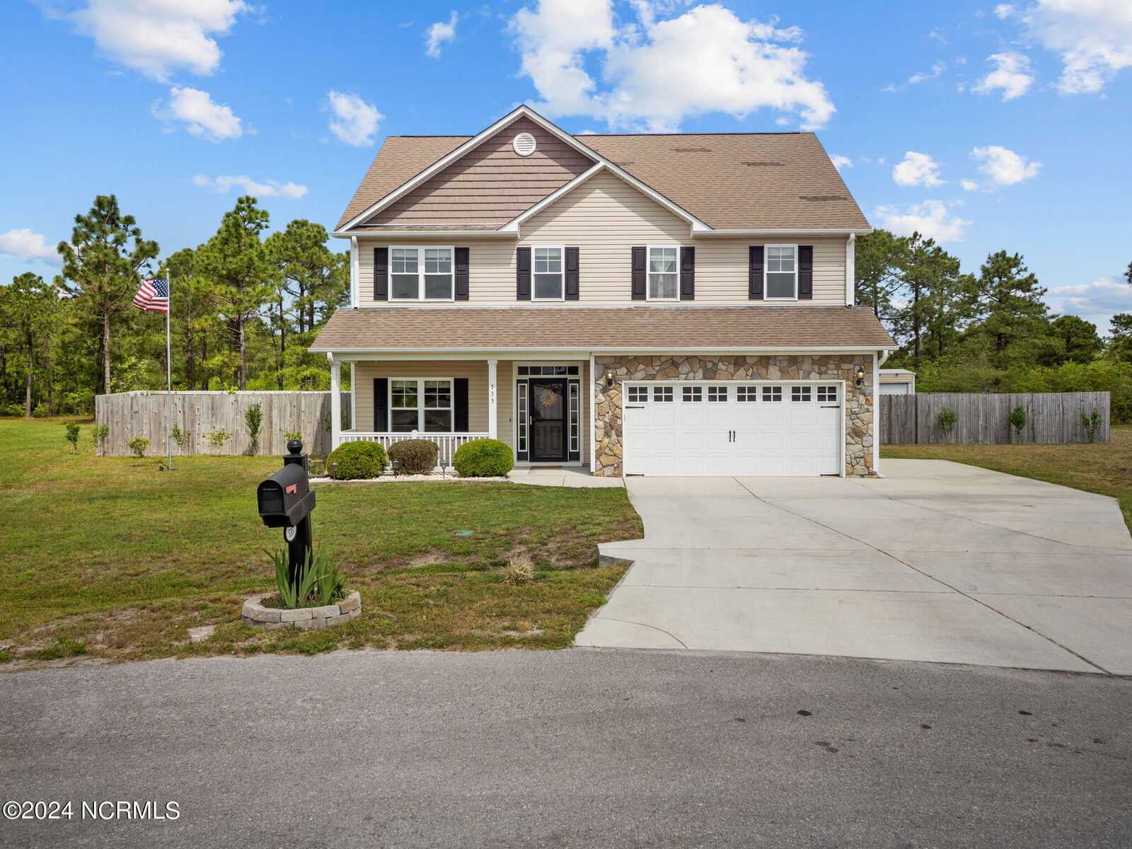 Property Photo: 535 Aberdineshire Court NC 28539