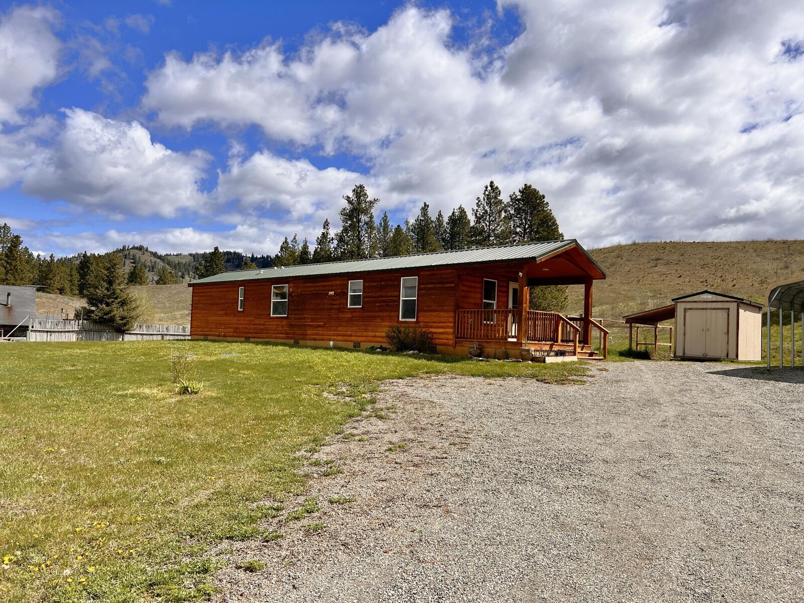 Property Photo:  22 Heron Loop  WA 99166 