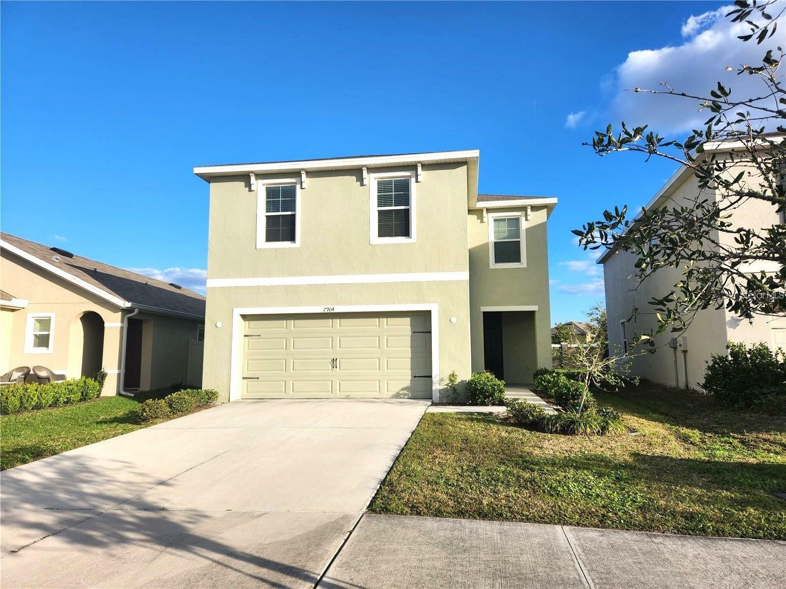 Property Photo:  7904 Pelican Reed Circle  FL 33545 