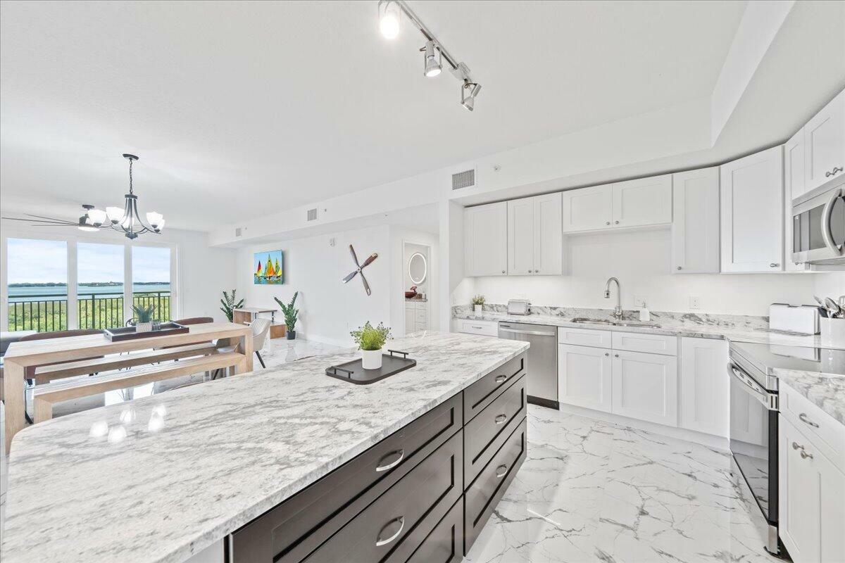 Property Photo: 735 Pilot Lane FL 32952