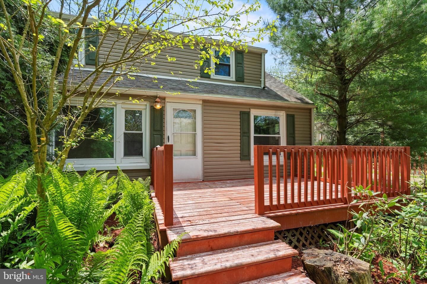 Property Photo:  86 Center Road  PA 19541 