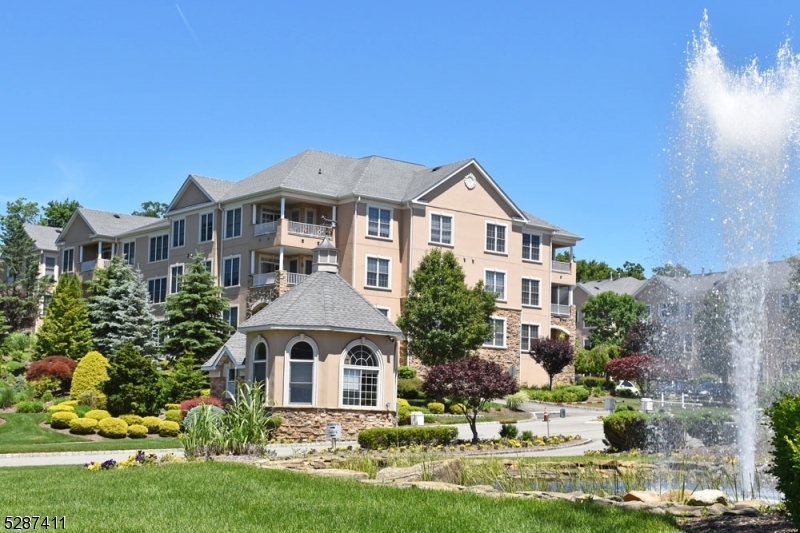 Property Photo: 1122 Hamilton Dr NJ 07866