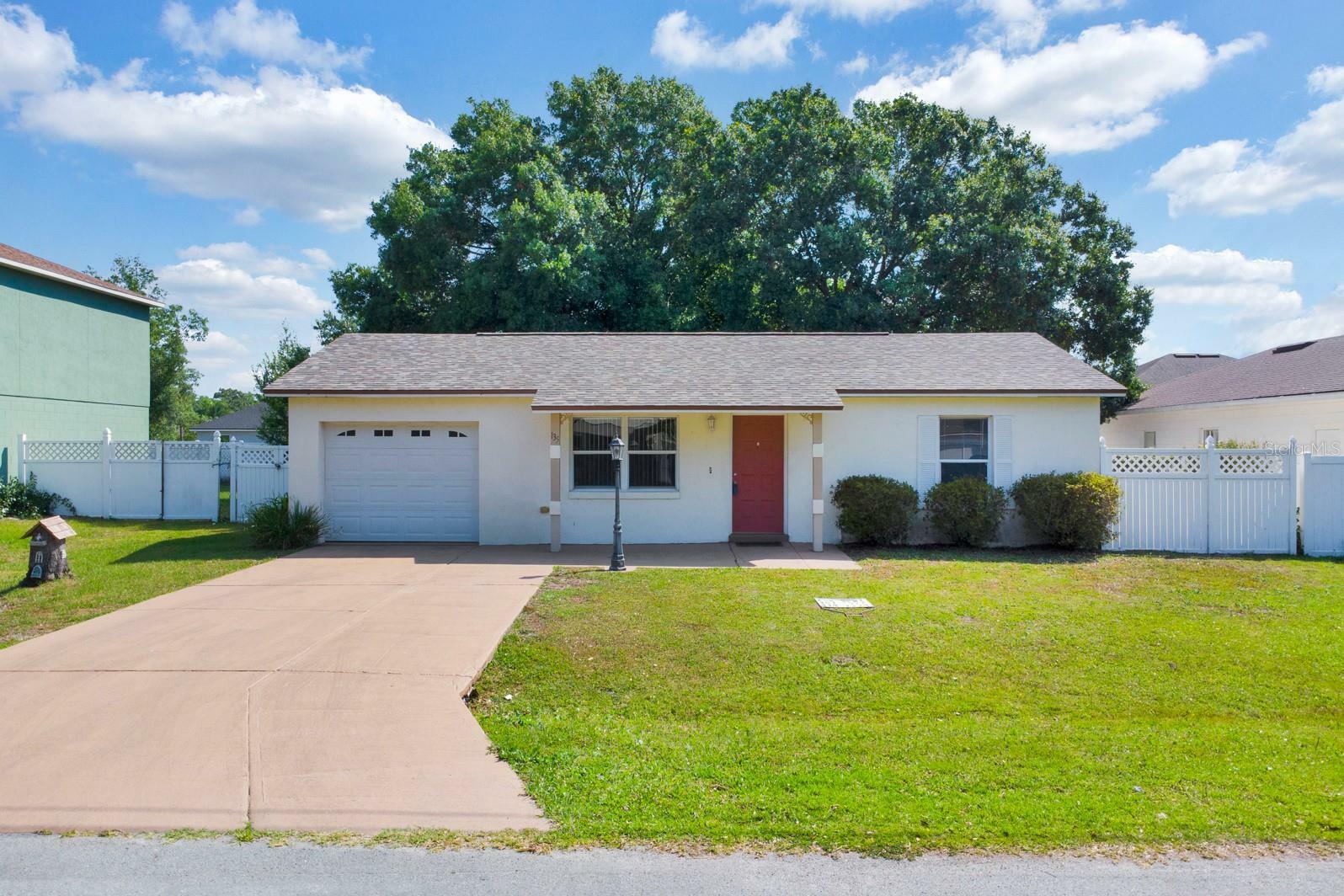 Property Photo: 135 Carlisle Court FL 34758