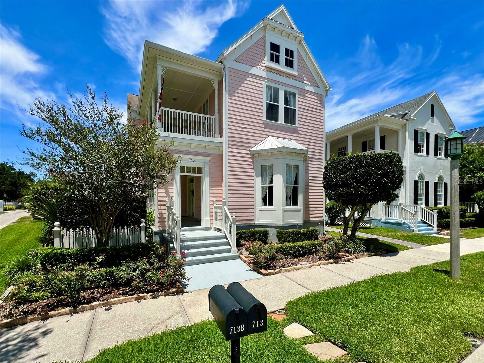 Property Photo: 713 Mulberry Avenue FL 34747