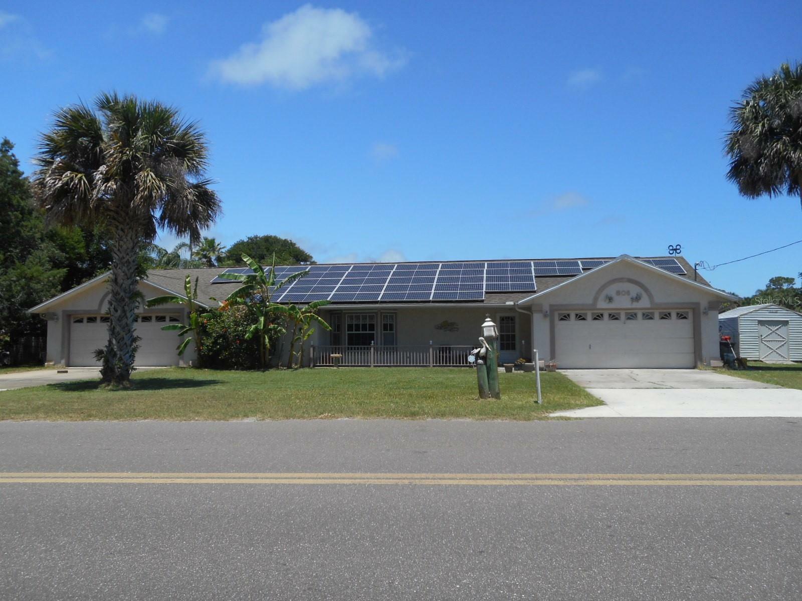 Property Photo:  806 South Street  FL 32168 
