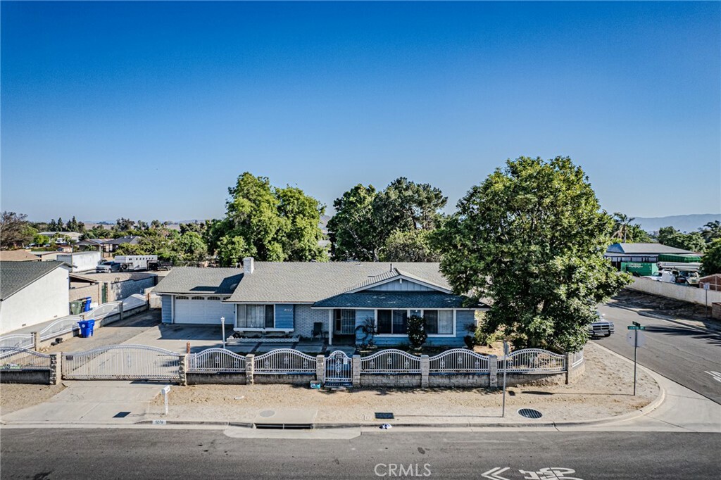 Property Photo:  5270 Lucretia Avenue  CA 91752 