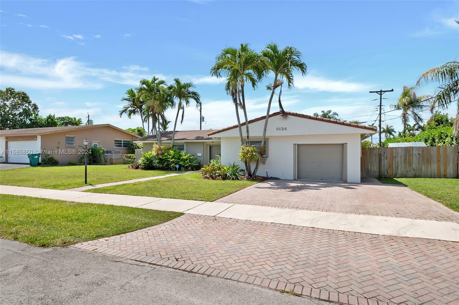 Property Photo:  9124 SW 65th St -  FL 33173 